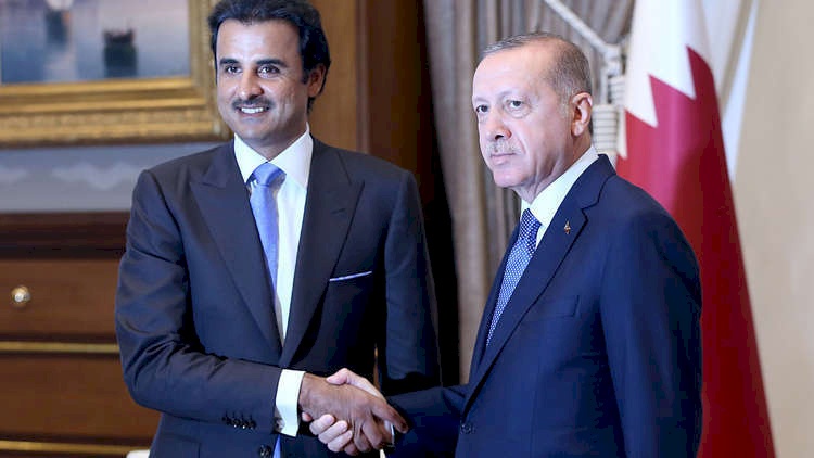 أردوغان يعقد اجتماعا مغلقا مع أمير قطر