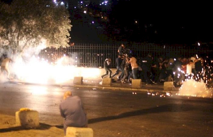 اعتقال 3 مقدسيين من وقفة رافضة للاعتقالات بالقدس