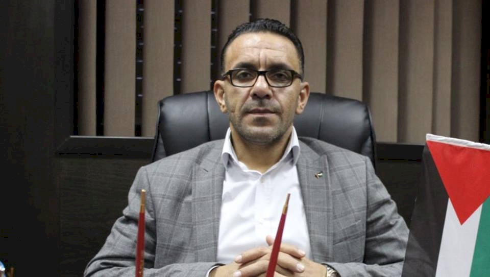 للمرة الثانية الاحتلال يمدد اعتقال المحافظ غيث