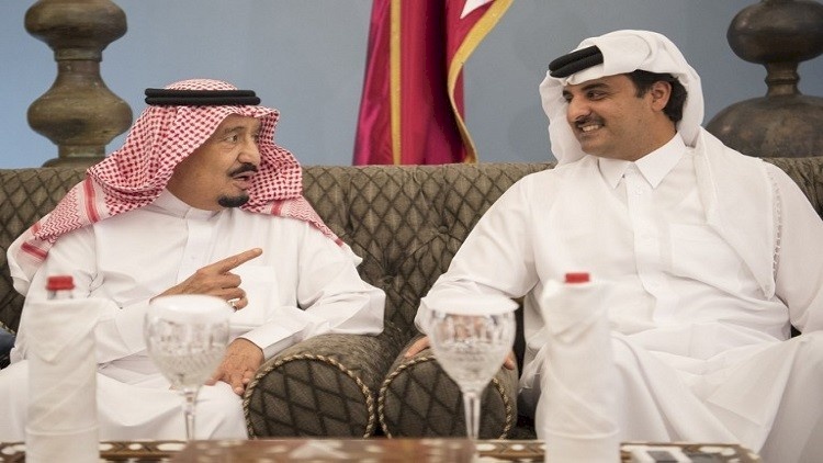 الملك سلمان يدعو أمير قطر لزيارة السعودية