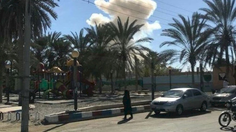 قتلى وجرحى في تفجير انتحاري وإطلاق نار جنوبي إيران