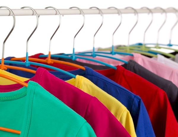 كيف نحافظ على ألوان الملابس ؟