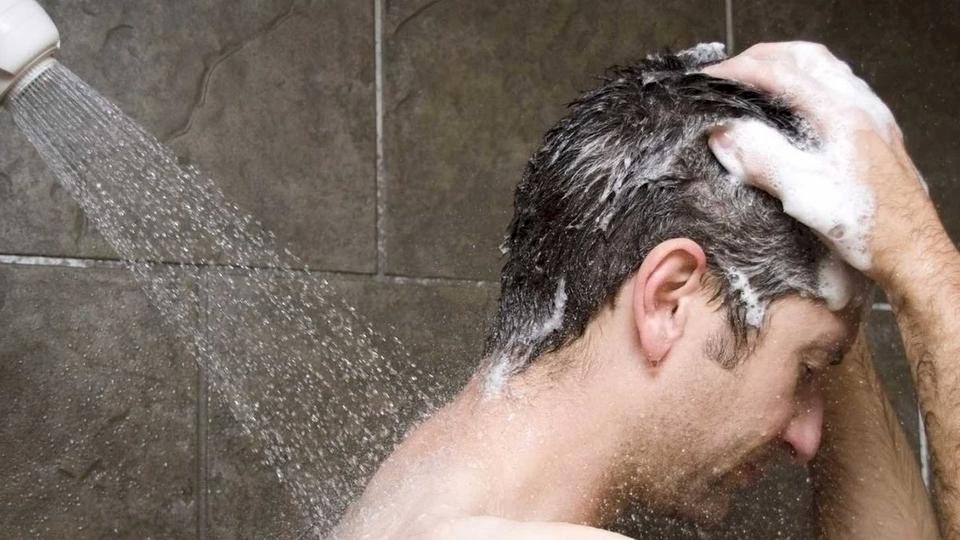 كم مرة ينبغي علينا الاستحمام في الأسبوع؟