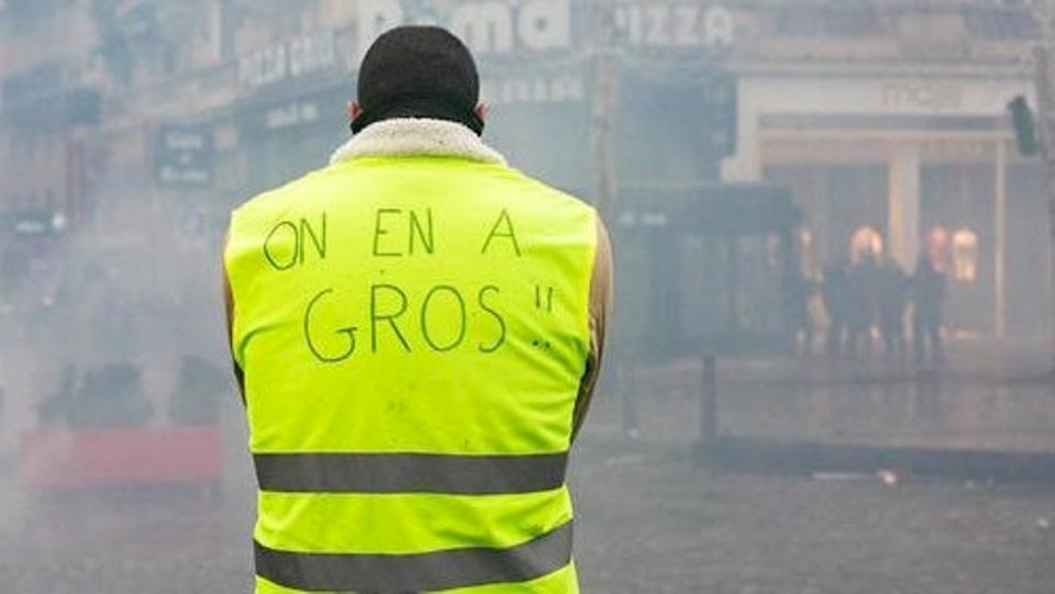 باريس: 8 قتلى منذ بداية احتجاجات "السترات الصفراء"