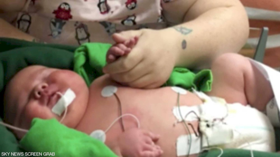 علي.. مولود يحطم رقما قياسيا