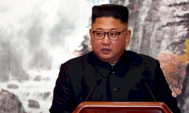 كيم يحذّر من أنّ كوريا الشمالية قد تغيّر نهجها إذا استمرت العقوبات الأمريكية