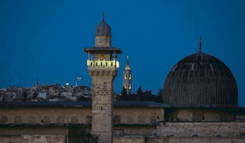 مخطط إسرائيلي جديد لإسكات صوت الأذان بالقدس المحتلة