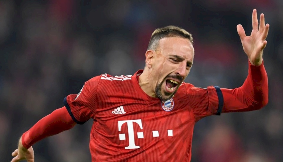  كيف سقط ريبيري في فخ الشتائم؟