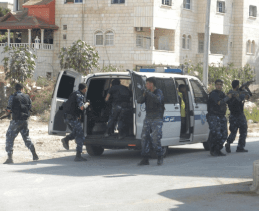 إطلاق نار تجاه مركز شرطة الرام شمال القدس