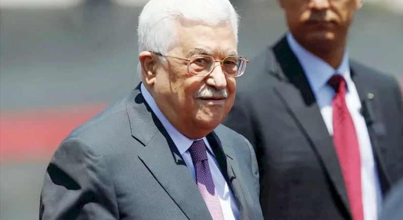 وزير اسرائيلي يدعو الى منع الرئيس من الرجوع للوطن 