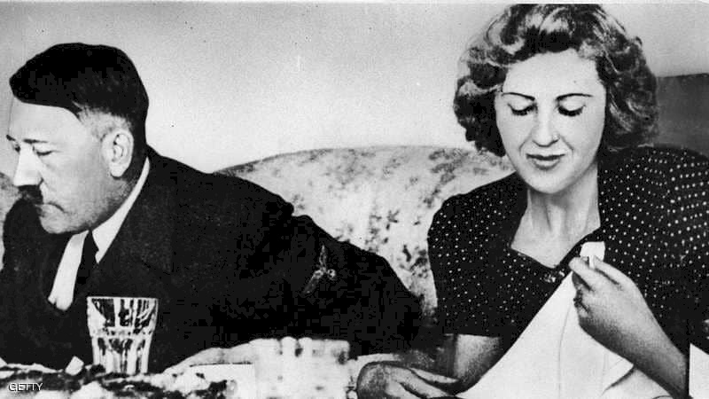 مؤرخ يكشف سرا جنسيا غريبا عن هتلر 