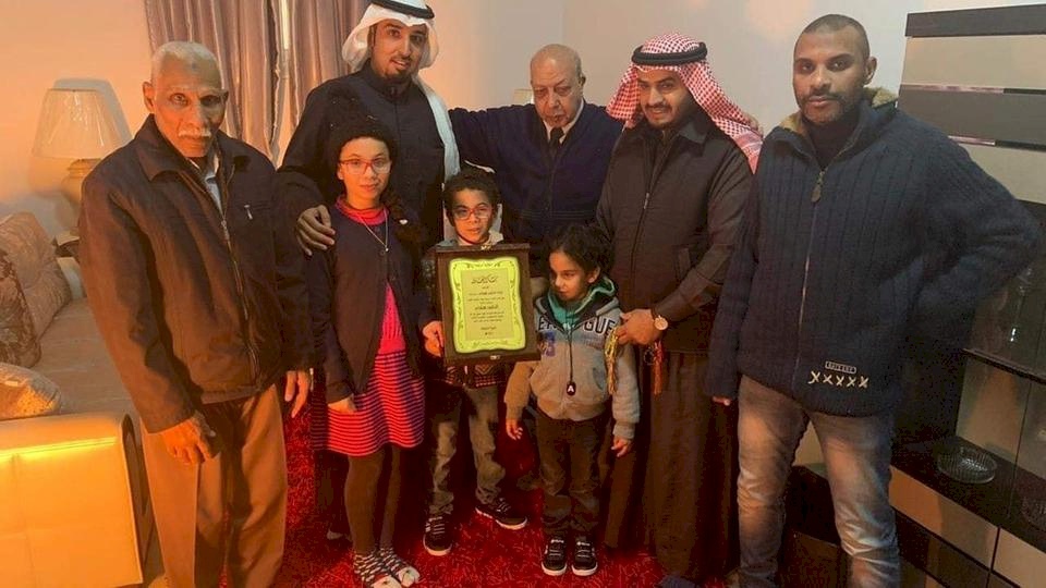 آلاف شيعوه بالقصيم.. هذه قصة طبيب مصري مع قرية سعودية