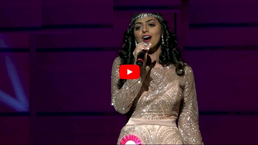 مغنية سعودية تتوج بأفضل موهبة عربية في أمريكا