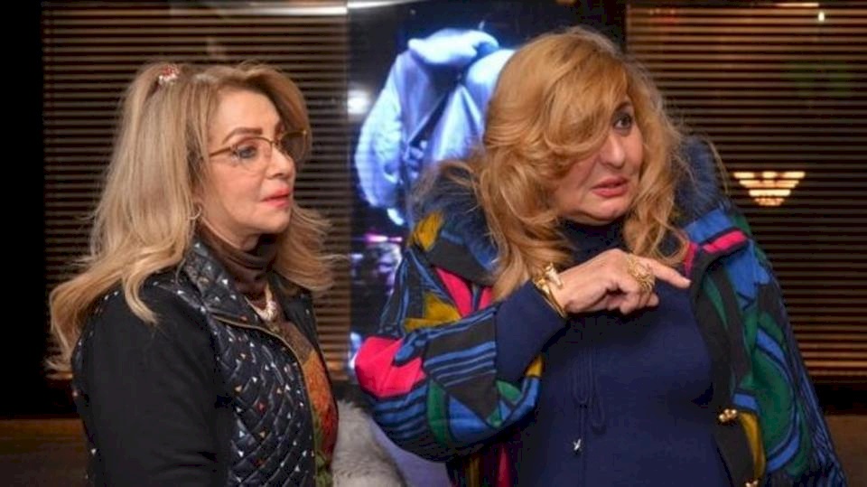 بعد "أزمة الحجاب".. شهيرة ترد عبر فيسبوك