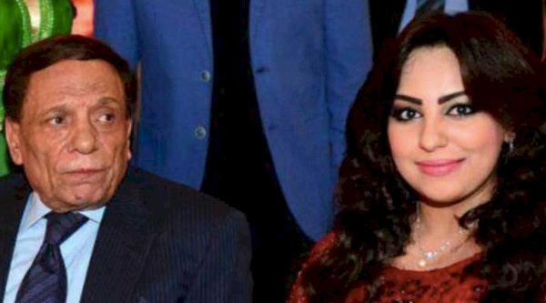 عادل إمام يُحرج ممثلة سعودية شهيرة: "انتي مين؟"