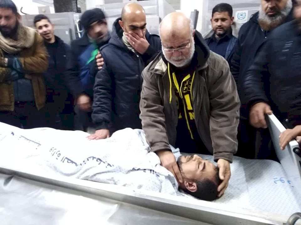 استشهاد ضابط شرطة ومواطن داخل نفق جنوب قطاع غزة