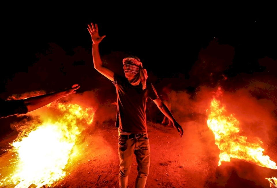 بالصور | شهيد واصابات خلال مسيرات العودة شرق غزة