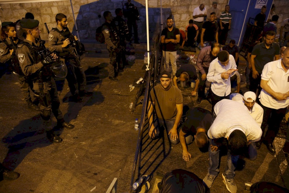 "قوى القدس" تدعو إلى النفير للدفاع عن باب الرحمة