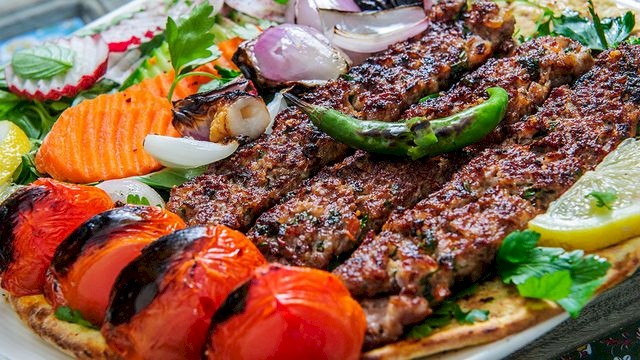 ما هي المدينة الأشهر بالكباب في الشرق الأوسط؟