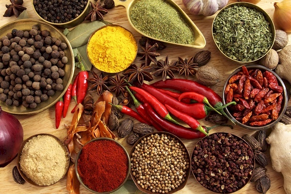 23 نوعا من الأعشاب والتوابل .. تعرف على فوائدها