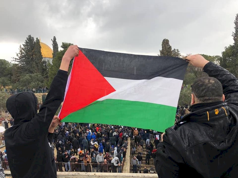 فتح عقب دخول مصلى الرحمة: القدس والأقصى خط أحمر