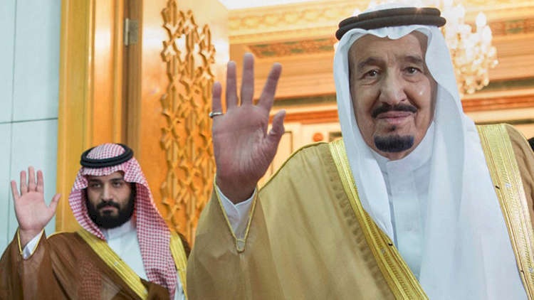 قبيل مغادرته المملكة.. العاهل السعودي يصدر أمرا ملكيا بشأن ولي العهد