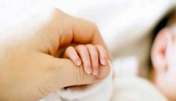 لبنان.. طبيب يعاين طفلة ويقتلها بعد دقائق