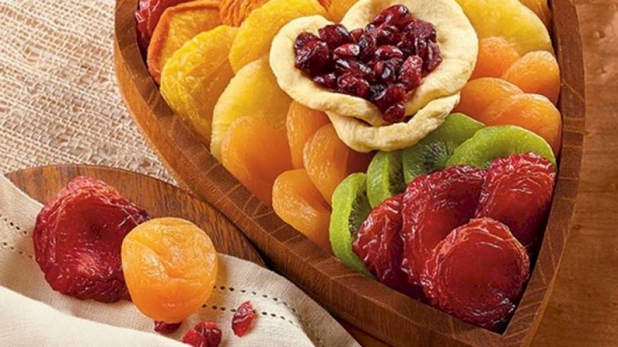 أطعمة تساعد على علاج الإمساك