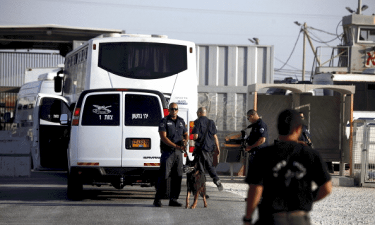 الكشف عن تفاصيل خطوات الأسرى التصعيدية في سجون الاحتلال