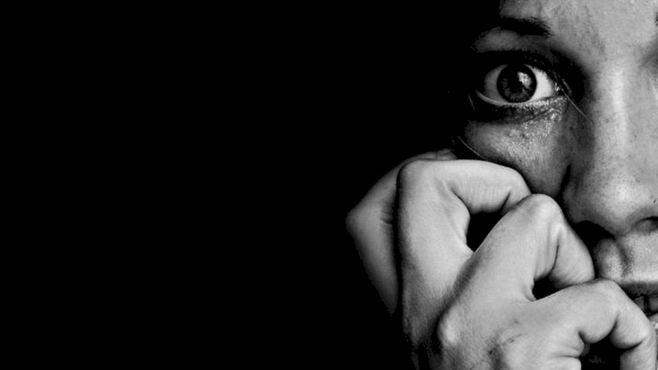 علاجات طبيعية تخلصك من القلق.. تعرف عليها