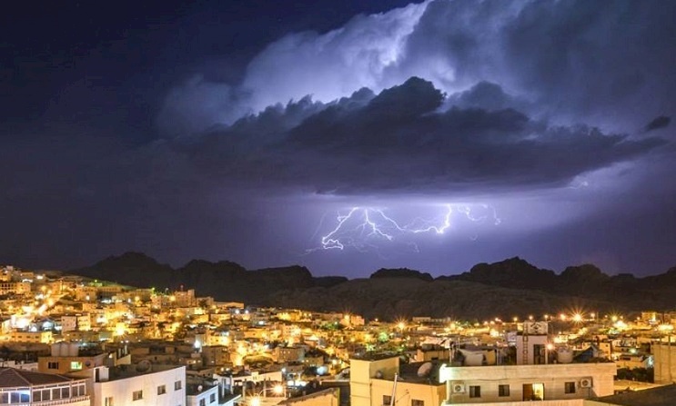 حالة الطقس: البلاد تتأثر بحالة من عدم الاستقرار الجوي