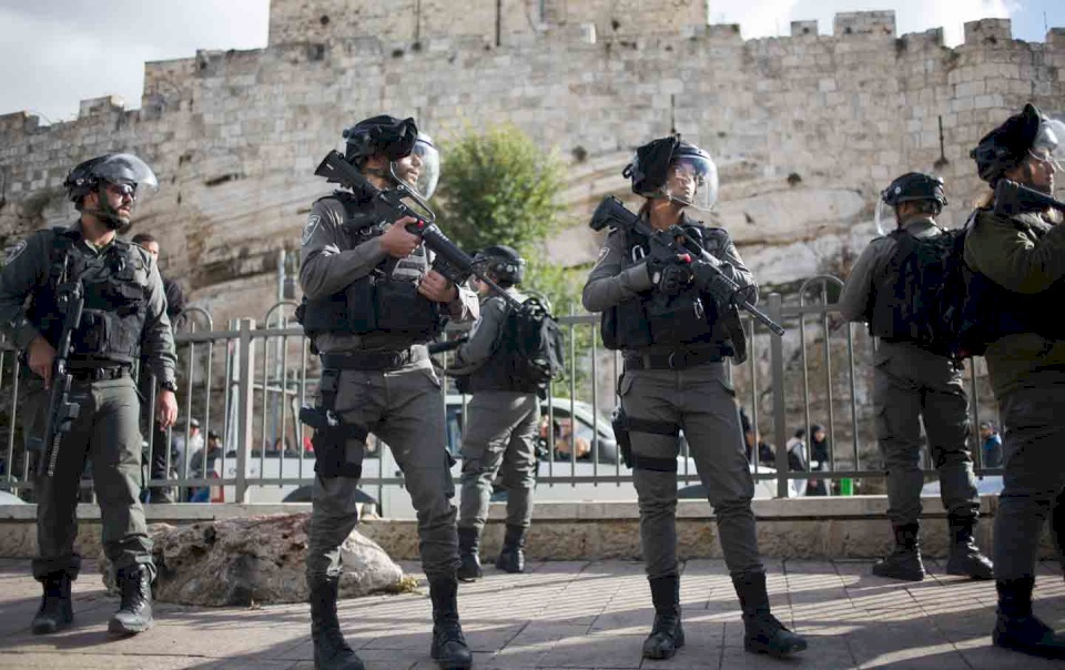 الاحتلال يحول القدس  الى ثكنة عسكرية