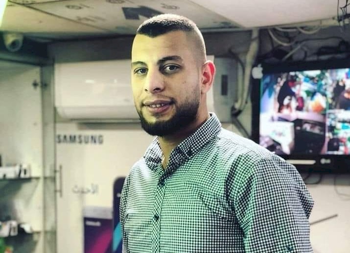 بالفيديو.. لحظة الاعلان عن استشهاد شاب في سلفيت