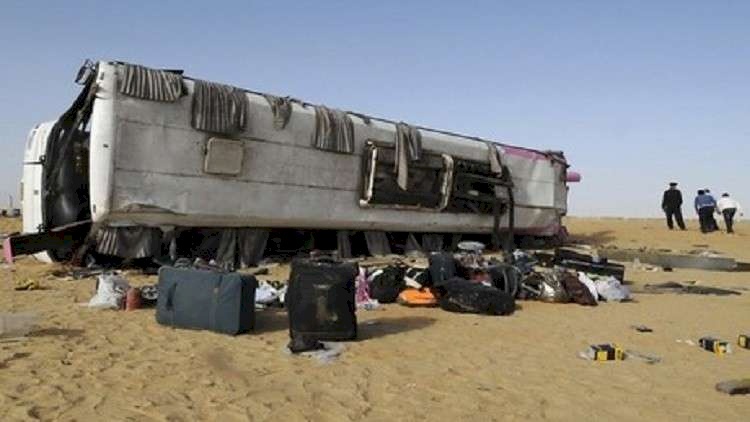 إصابة 11 معلما بانقلاب حافلة شمال غربي مصر
