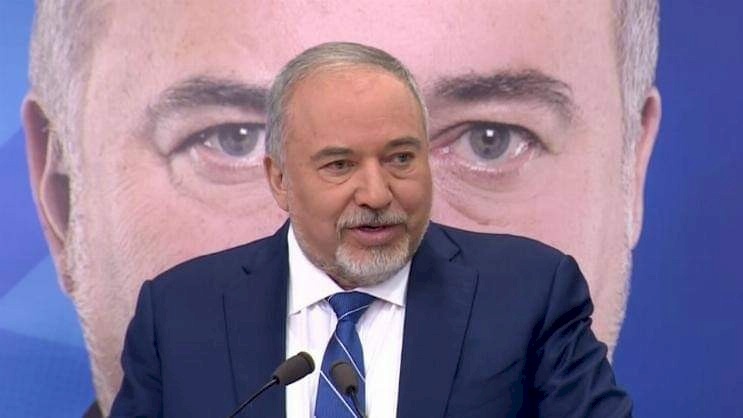 ليبرمان يقر بفشل إسرائيل خلال حرب غزة 2014