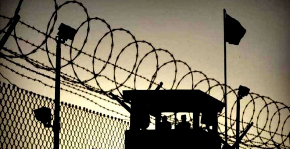 الاحتلال يفرض عقوبات قاسية على عشرات الأسرى