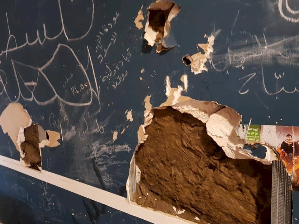 مستعربون يقتحمون جامعة بيرزيت ويختطفون 3 طلبة