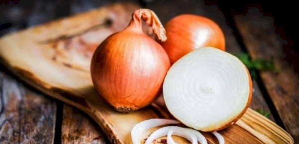 نصف بصلة يوميا تنقذكم من مرض قاتل