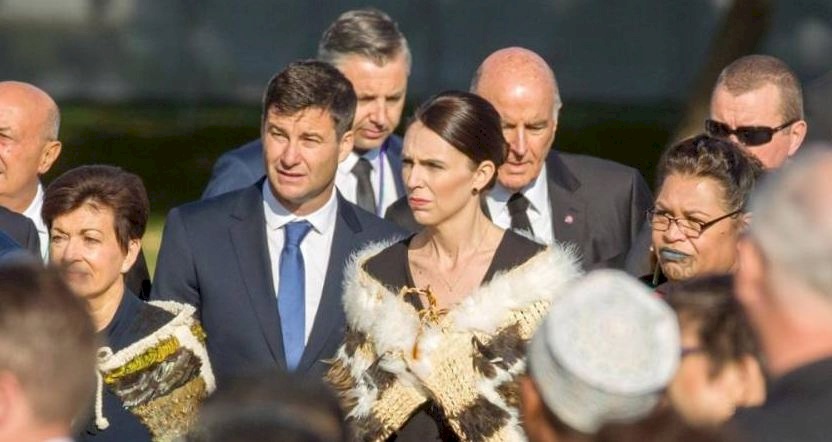 نيوزيلندا تؤبن ضحايا مجزرة المسجدين في حفل وطني