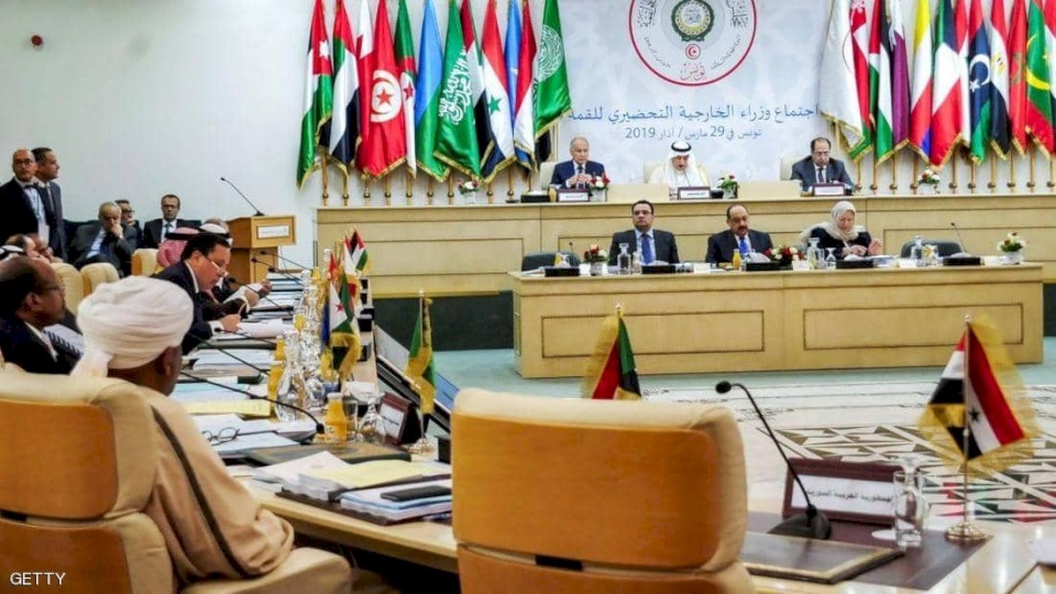 كيف ينظر الشارع التونسي إلى عودة سوريا "للحضن العربي"؟