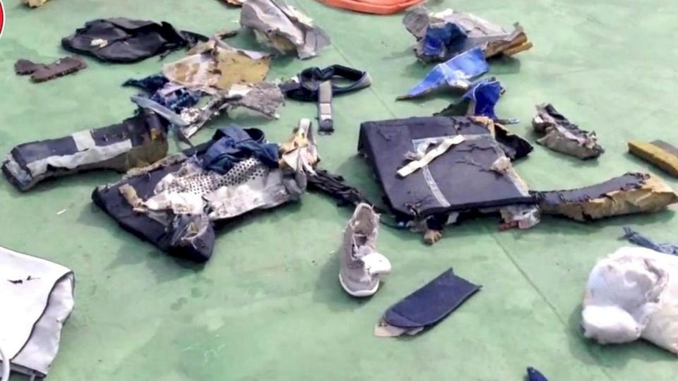 مصر ترفض التقرير الفرنسي: لا قصور تسبب بسقوط الطائرة