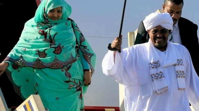 أين زوجة البشير؟
