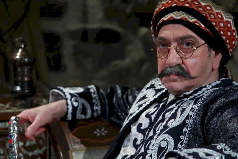 هل سيشارك دريد لحام في مسلسل باب الحارة الجزء العاشر؟