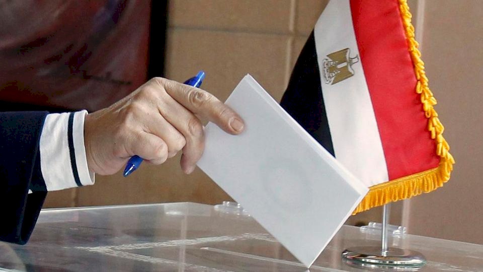 المصريون يصوتون على استفتاء حول التعديلات الدستورية