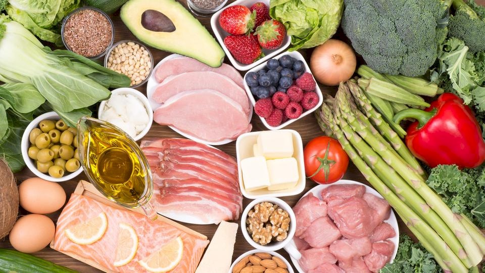 أطعمة ومشروبات تعالج ضعف الإبصار
