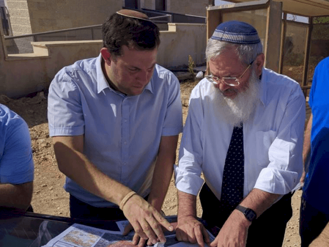 قادة الاحتلال يحرضون ضد السلطة الفلسطينية