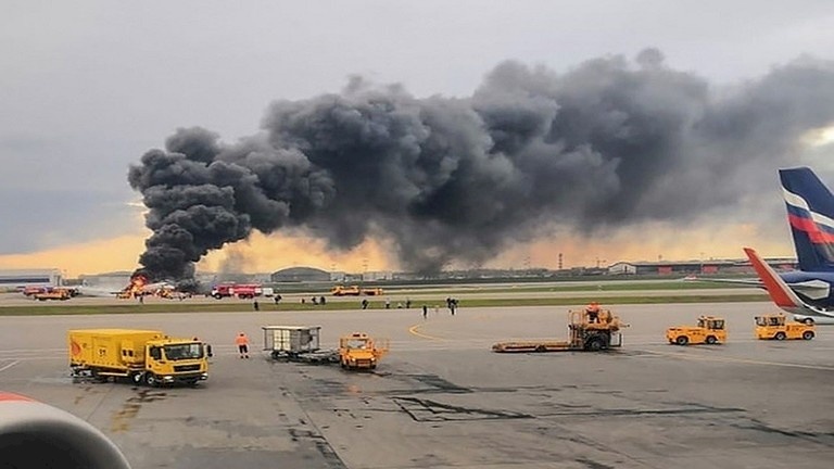 زعماء وملوك عرب يعزون روسيا بضحايا حادث احتراق الطائرة