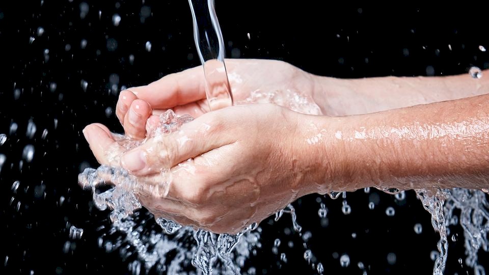 هكذا تتفادى الجفاف في رمضان..اليكم الطريقة