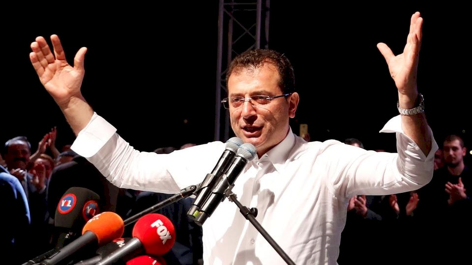 مظاهرات في إسطنبول احتجاجاً على قرار إعادة الانتخابات