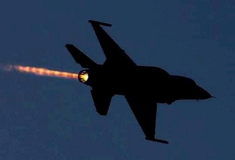 تحليق مكثف لطائرات الاحتلال في أجواء غزة